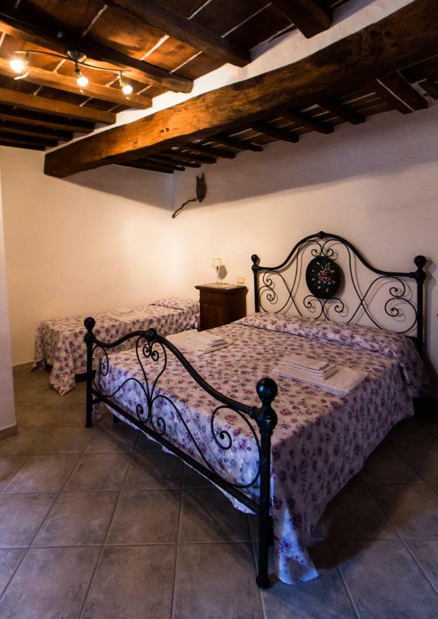 Le Dame Del Borgo Leilighet Sassetta Eksteriør bilde