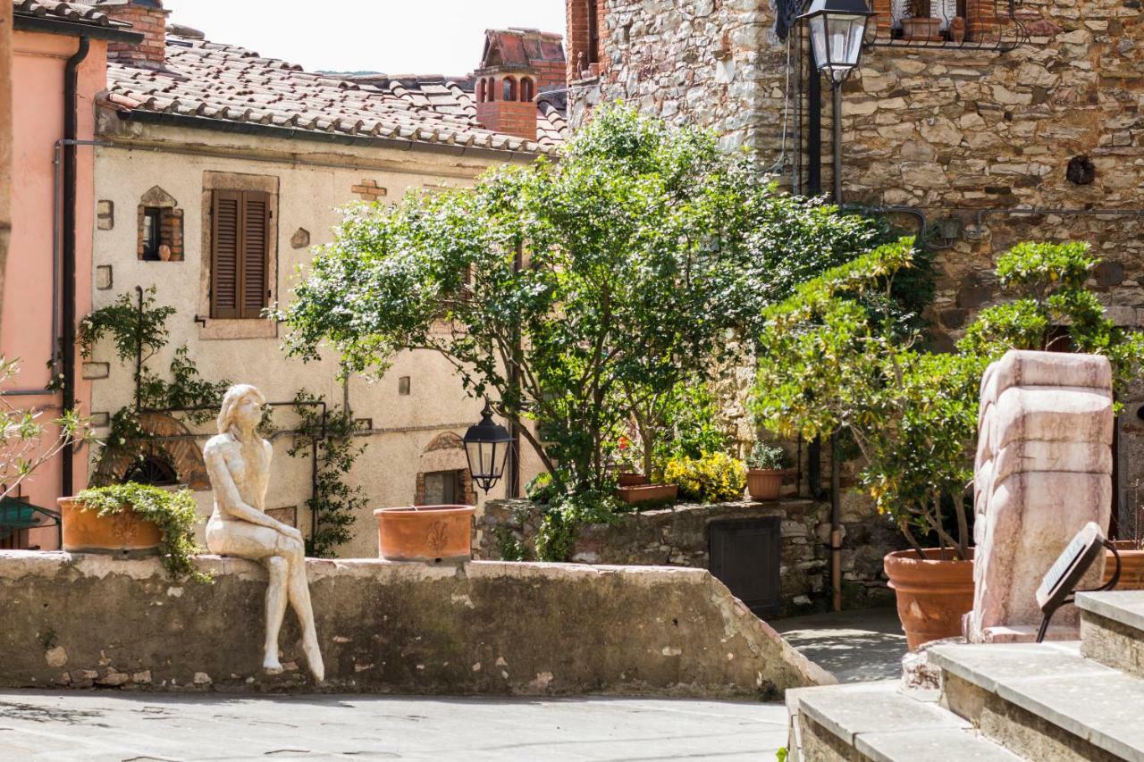 Le Dame Del Borgo Leilighet Sassetta Eksteriør bilde