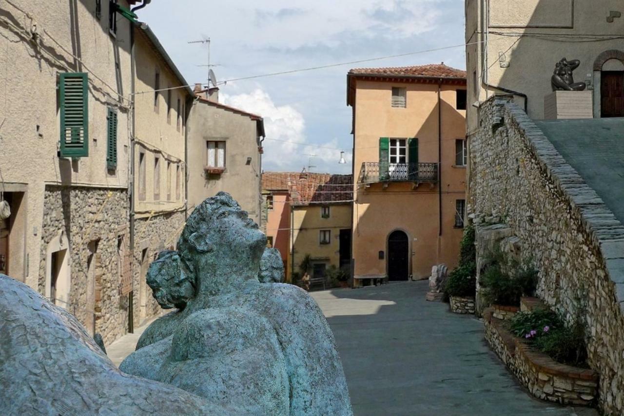 Le Dame Del Borgo Leilighet Sassetta Eksteriør bilde